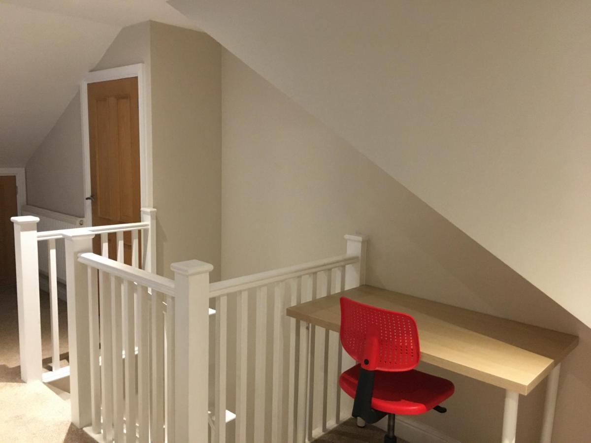 Derby Pride Park Private Ensuite Room- 2 Beds- Free Parking מראה חיצוני תמונה
